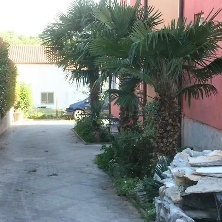 Apartment Irena *